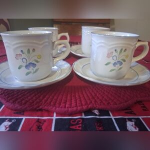 Floral Patterned White Ceramic 8 Piece Tea Set